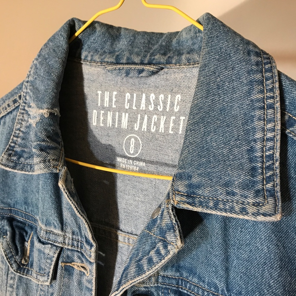 Denim jacket - Picture 3 of 4